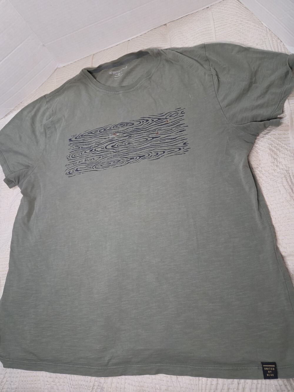 United By Blue Men XL Organic Logo Waves Shor Sleeve T-shirt Moonlit Ocean Green